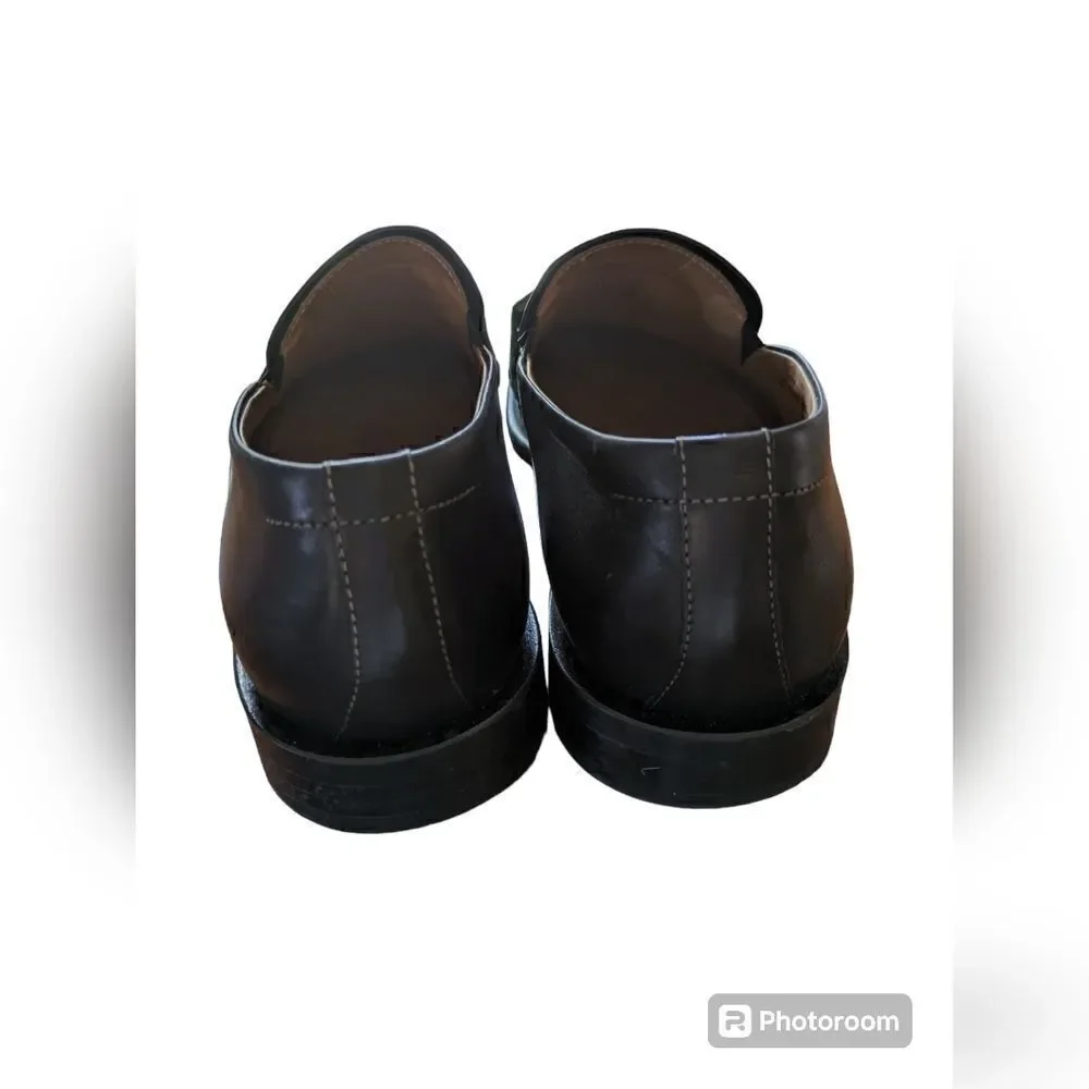 BOSS Hugo Boss men’s Italian made leather loafers. Black.